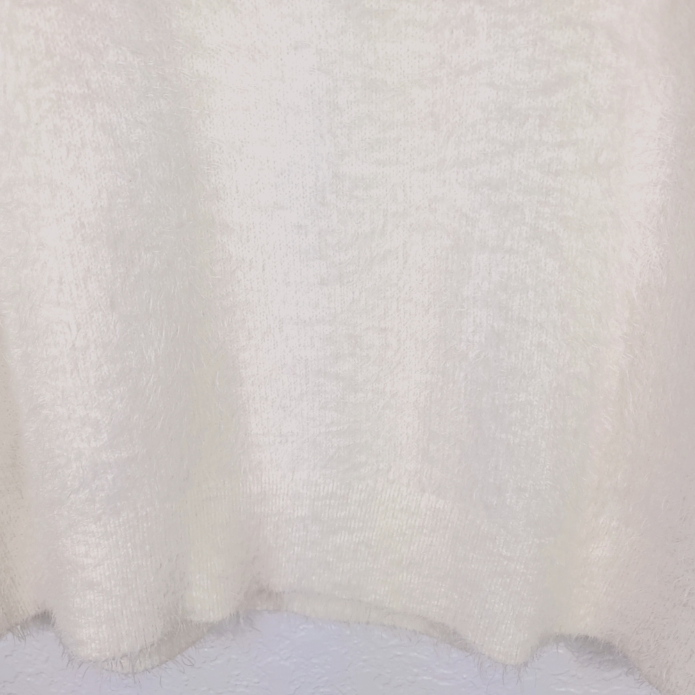 Lou & Grey Eyelash Sweater Off White - Picture 5 of 9